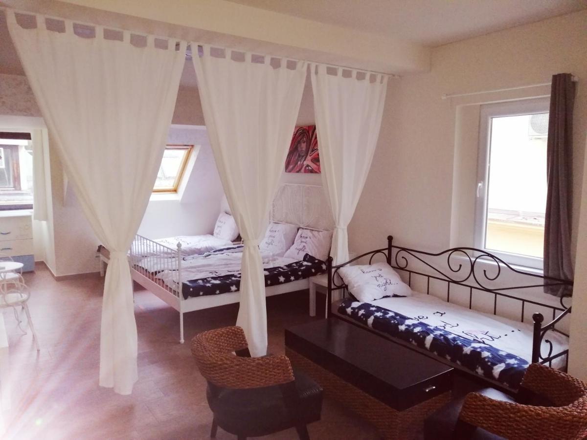 Retro Apartment Zemun Ngoại thất bức ảnh